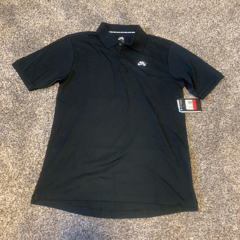 Brand New Men’s Nike SB Polo DriFit Shirt - Picture 6 of 7